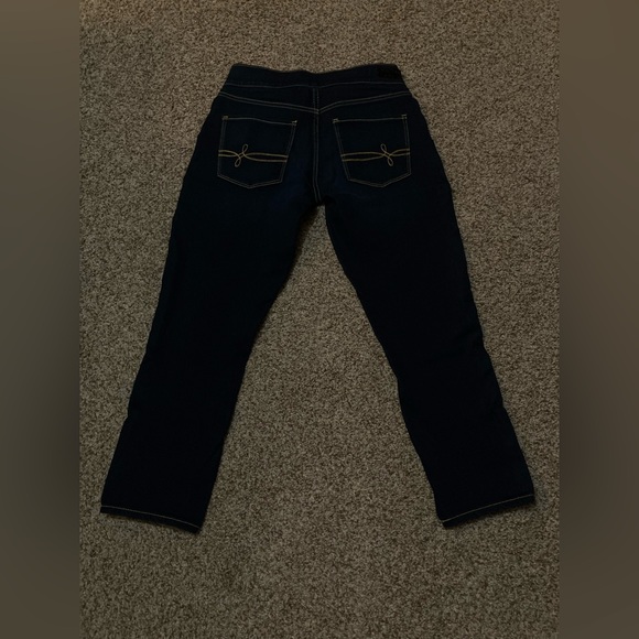 Levi’s Denizen Pull On Crop Dark Jeans - Picture 4 of 6